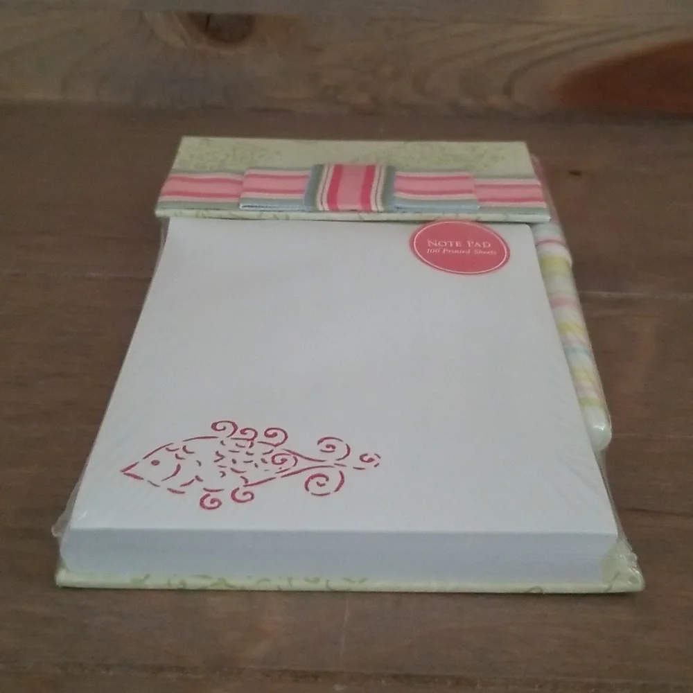 Two’s Company Pad and Pen Set